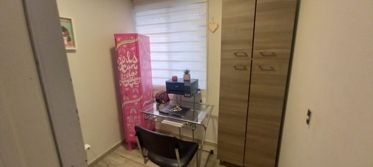 Arriendo Casa 5D en suite Walk-in cl&oacute;set 4B 3E 1B Carlos Ossand&oacute;n - La Reina