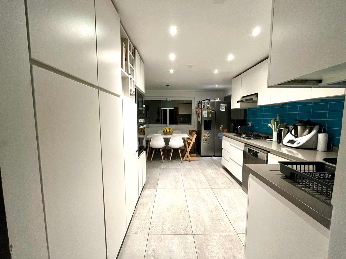 Arriendo Casa 5D 5B 2E 1B Los Dominicos - Las Condes