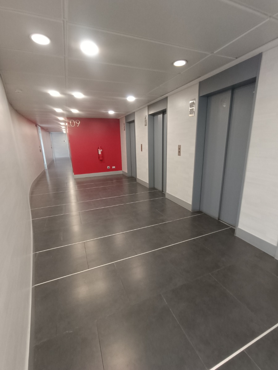 Arriendo Oficina SO 1B 1E Pedro de Valdivia - Providencia