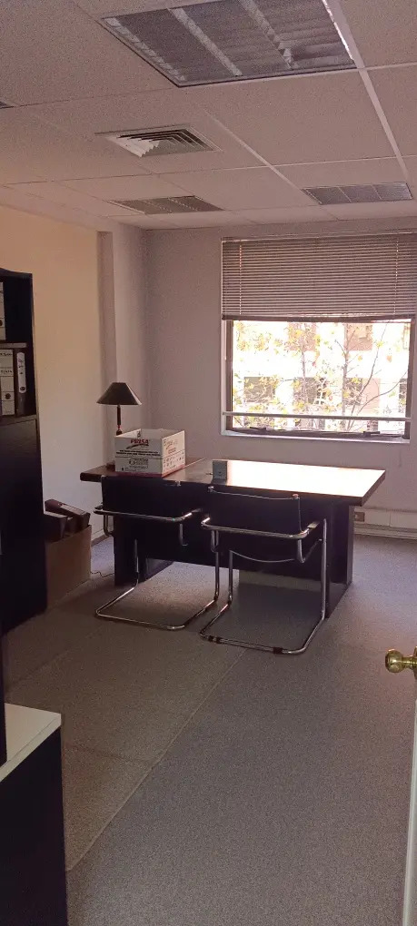 Arriendo Oficina 2B 2E Pedro de Valdivia - Providencia