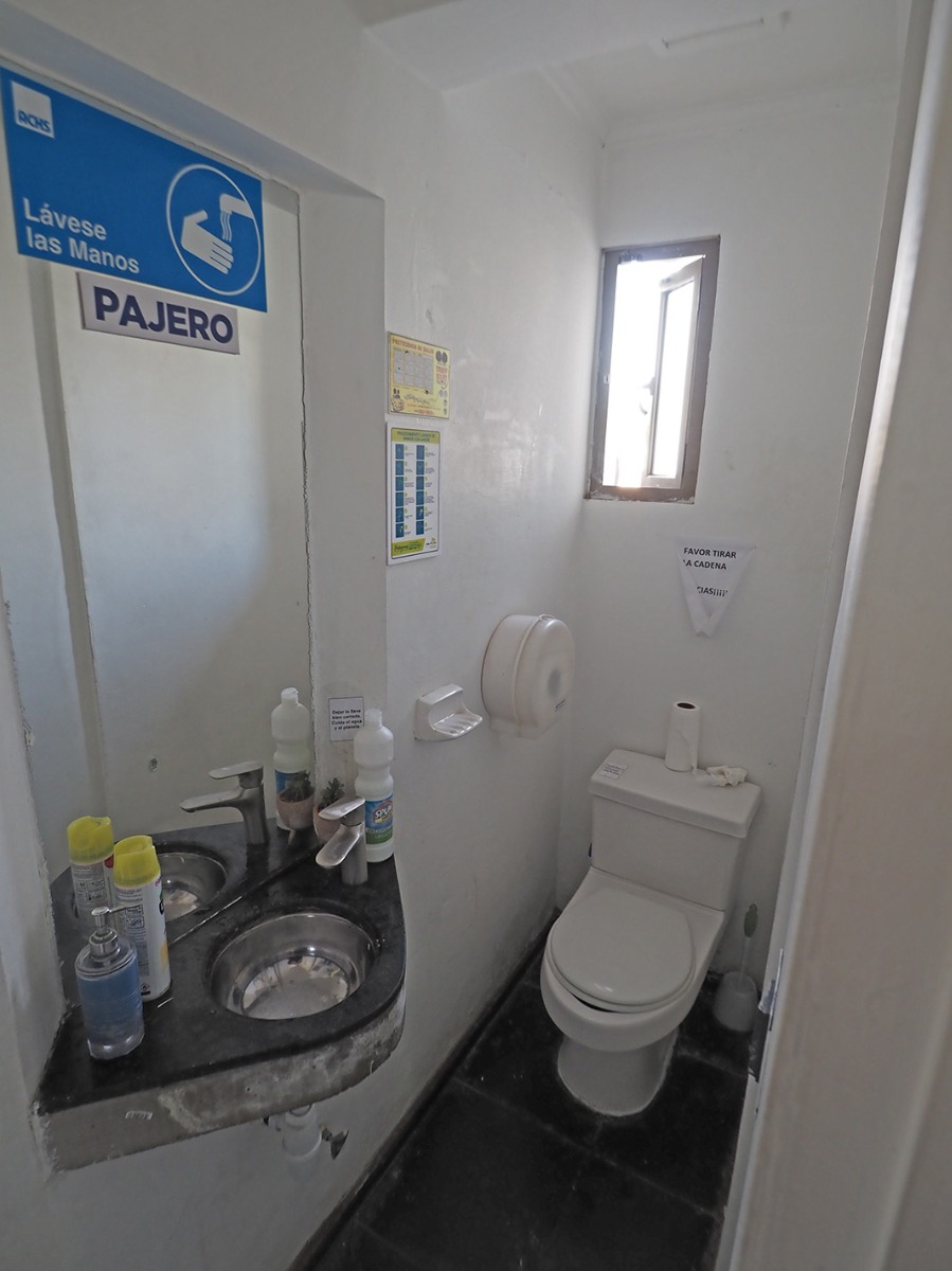 Arriendo Oficina P 2B 6E 3B Los Dominicos - Las Condes