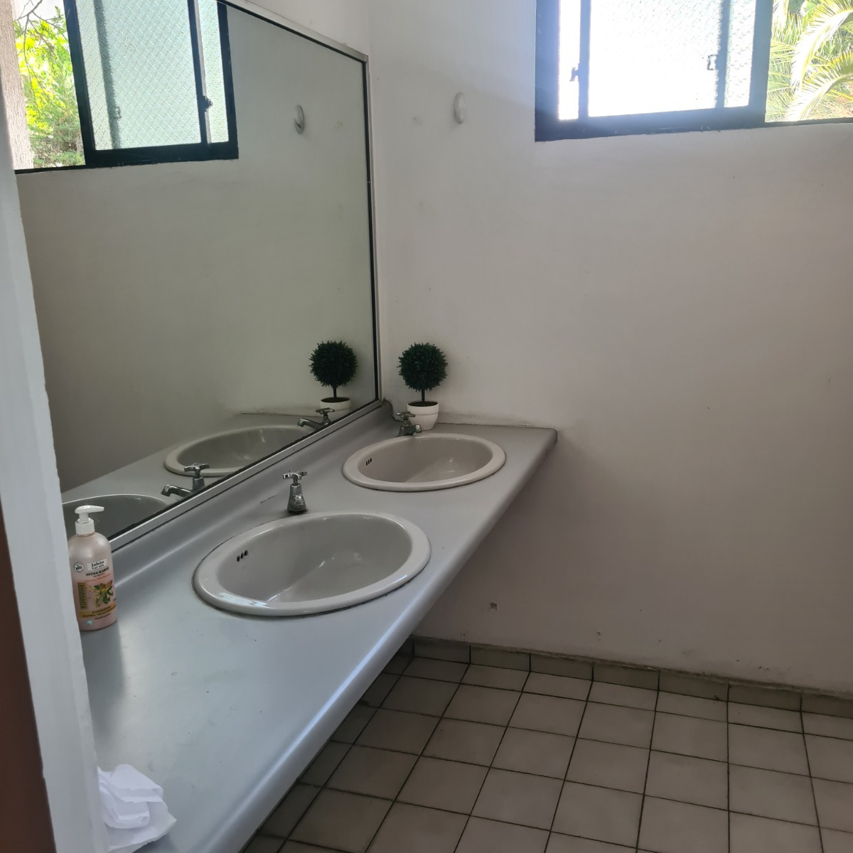 Arriendo Oficina NO 6B 8E In&eacute;s de Su&aacute;rez - Providencia