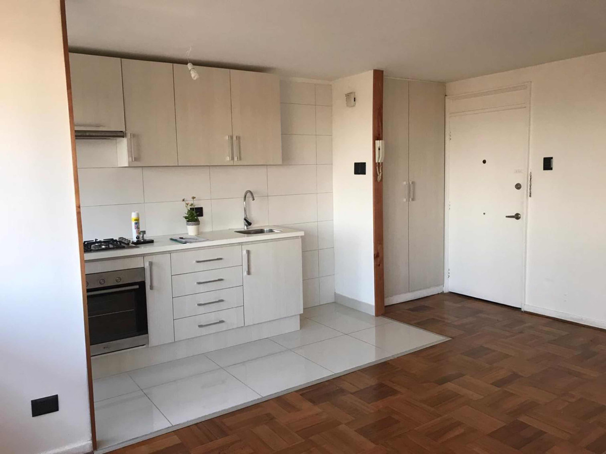 Arriendo Departamento 2D 1B Metro Bilbao - Providencia