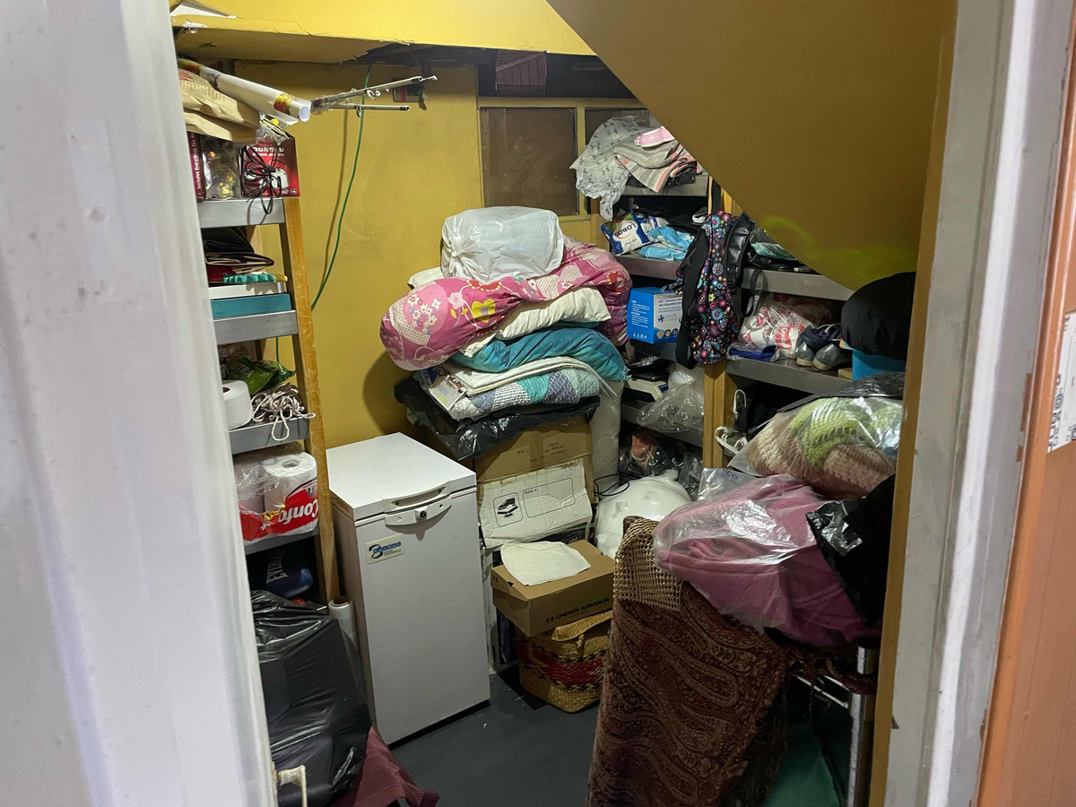 Casa Comercial Con Taller Y Galp&oacute;n