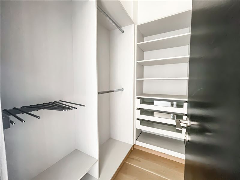 Venta Departamento Oriente 4D en suite Walk-in cl&oacute;set 5B 4E 2B La Dehesa - Lo Barnechea