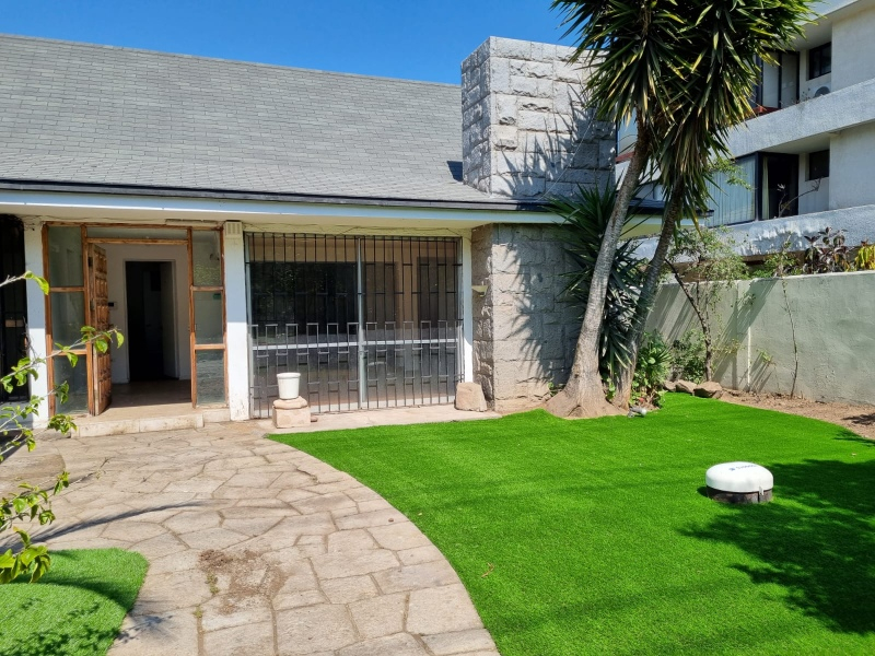 Venta Casa 6D Metro Manquehue - Apumanque - Las Condes