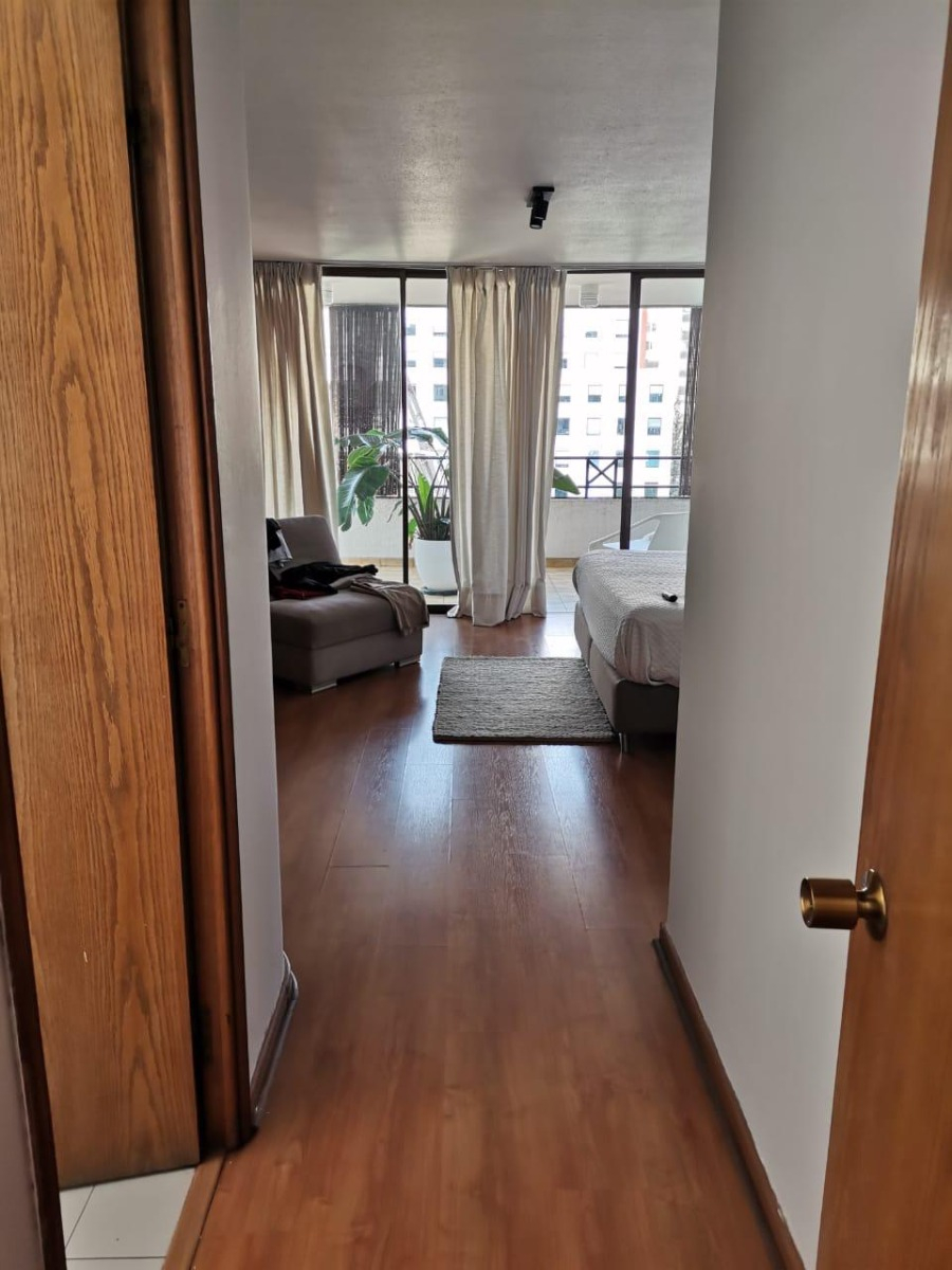 Venta Departamento NO 2D en suite Walk-in cl&oacute;set 3B 1E 1B Barrio El Golf - Las Condes