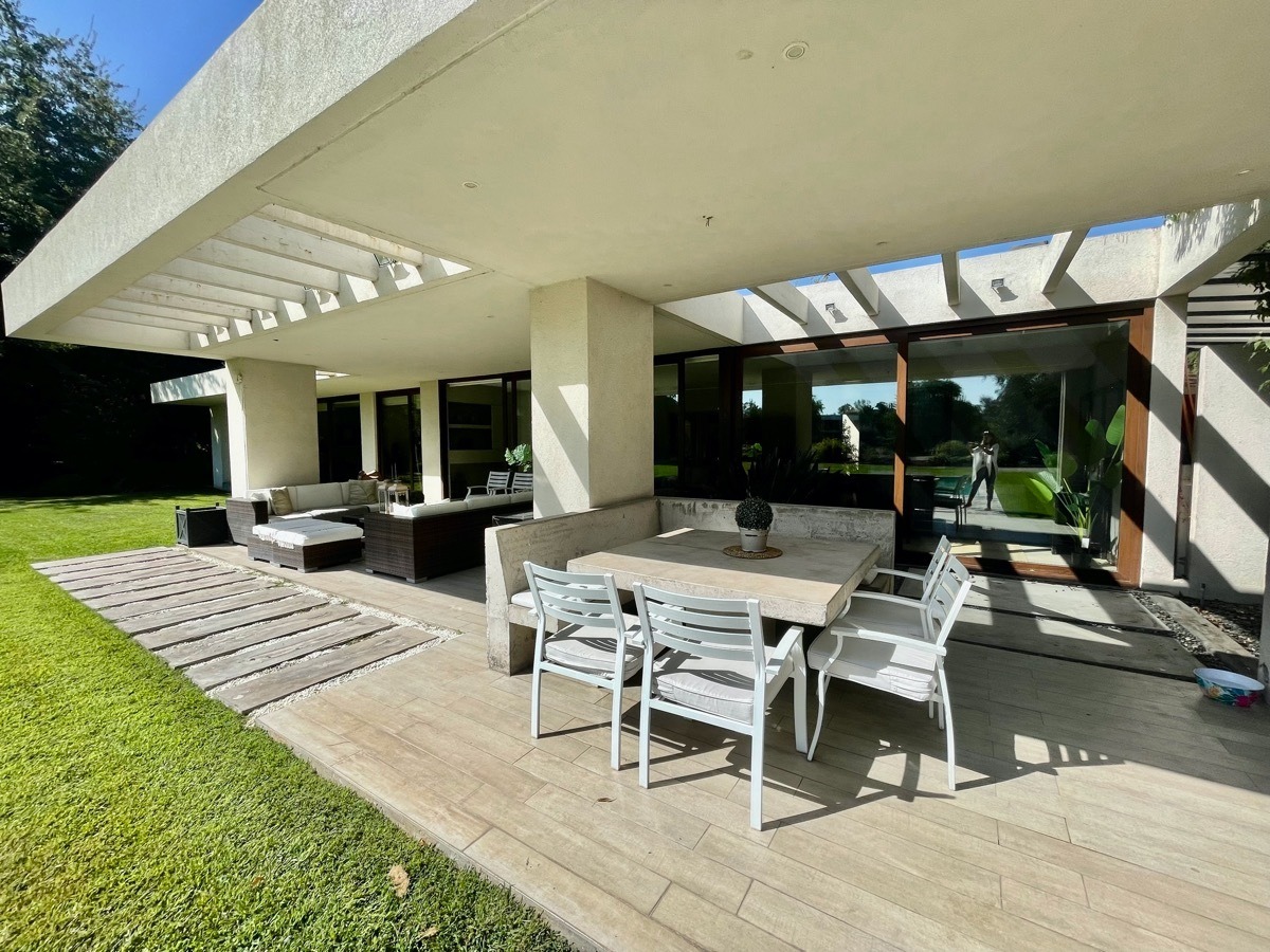 Venta Casa NO 5D en suite Walk-in cl&oacute;set 5B 4E 1B Chicureo - Colina