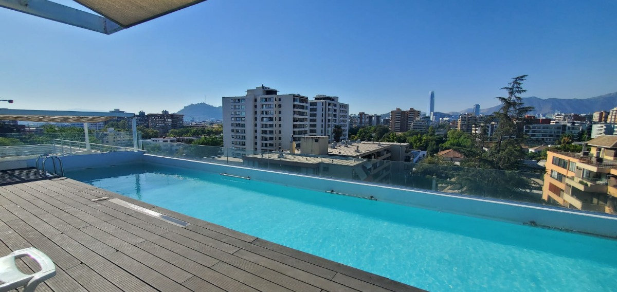 Arriendo Departamento NO 3D en suite Walk-in cl&oacute;set 2B 1E 1B Campus Oriente - Providencia