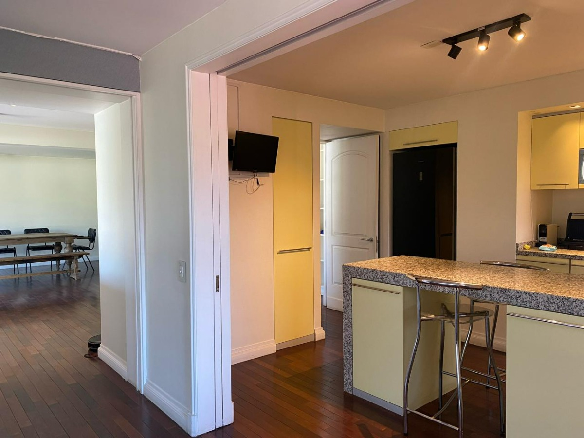 Venta Departamento NO 2D en suite Walk-in cl&oacute;set 2B 1E Parque Bicentenario - Vitacura