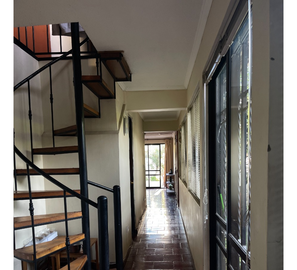Venta Casa O 6D en suite 4B 3E 1B Campus Oriente - Providencia