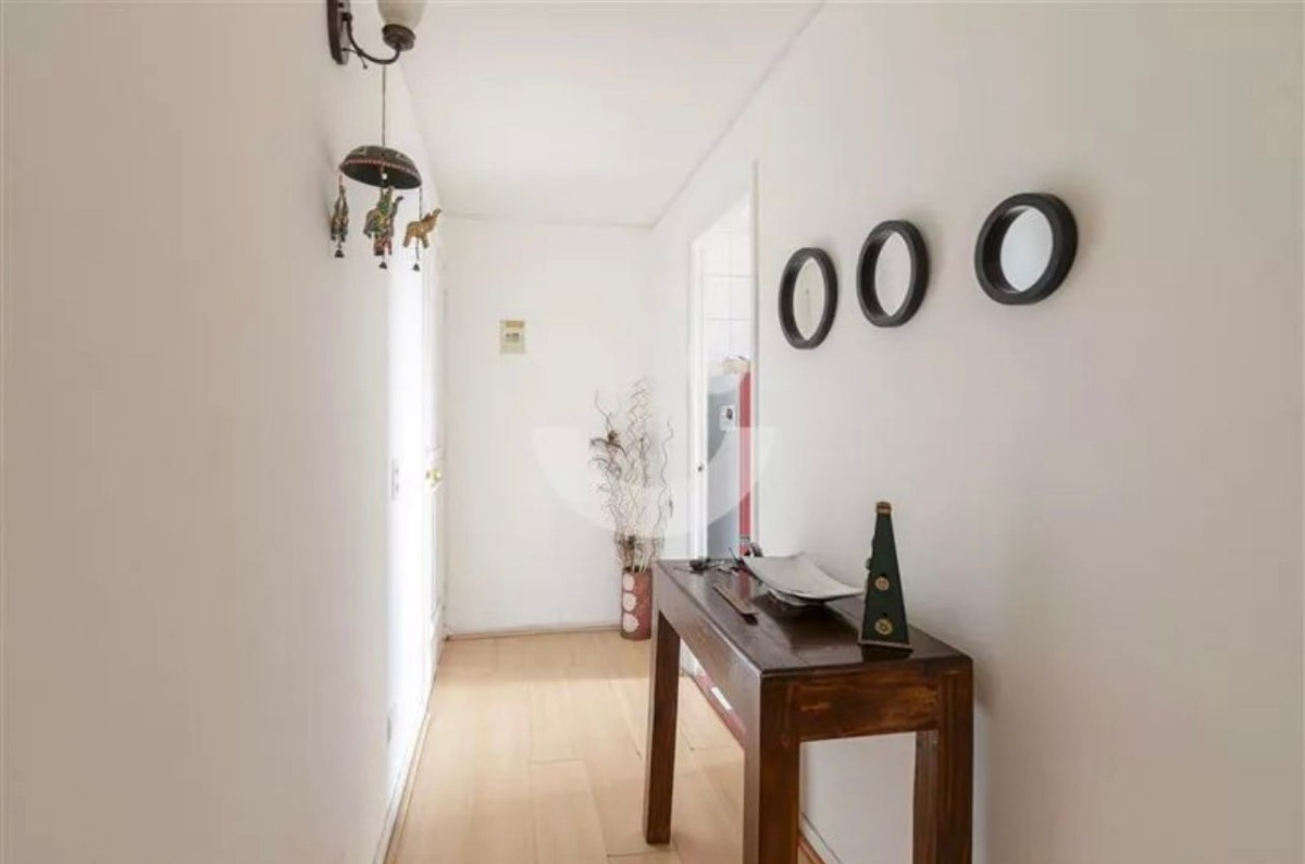 Venta Departamento NP 2D 1B 1E 1B Antigua Lo Barnechea - Lo Barnechea