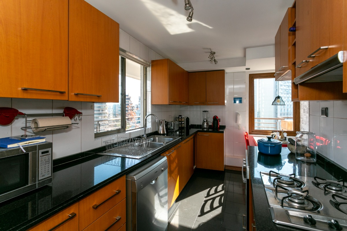 Arriendo Departamento NOSP 3D en suite Walk-in cl&oacute;set 4B 2E 1B Barrio El Golf - Las Condes