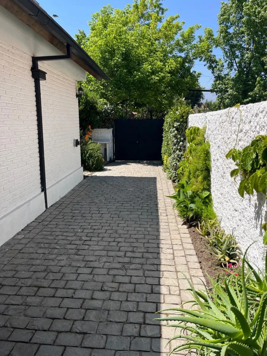 Venta Casa NOSP 4D Suite 3B 3E 1Bd La Llaver&iacute;a - Vitacura