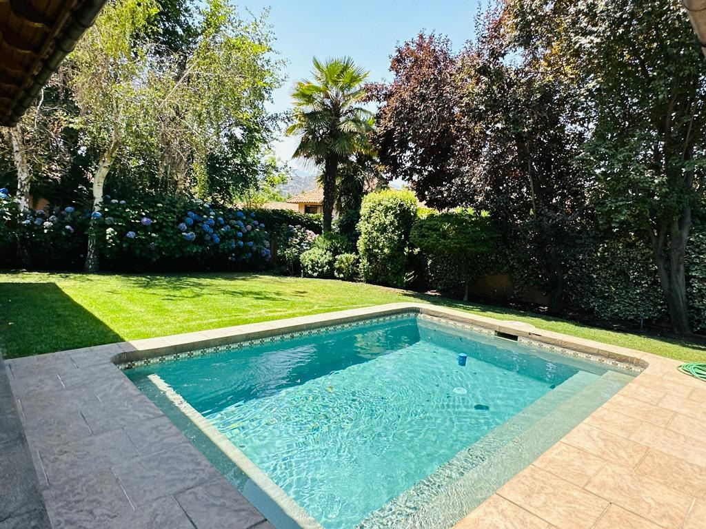 Venta Casa NO 4D en suite Walk-in cl&oacute;set 5B 3E 1B Los Trapenses - Lo Barnechea
