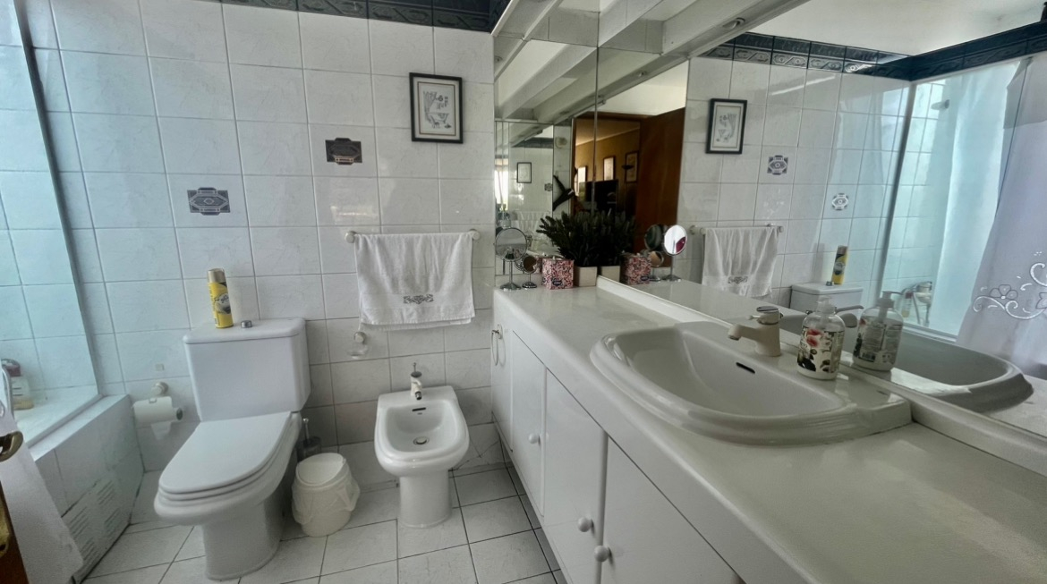 Venta Departamento 4D Vaticano - Las Condes