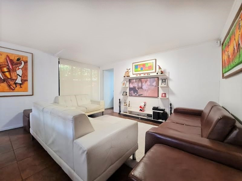 Venta Casa O 4D en suite Walk-in cl&oacute;set 2B 3E 1B Pepe Vila - La Reina