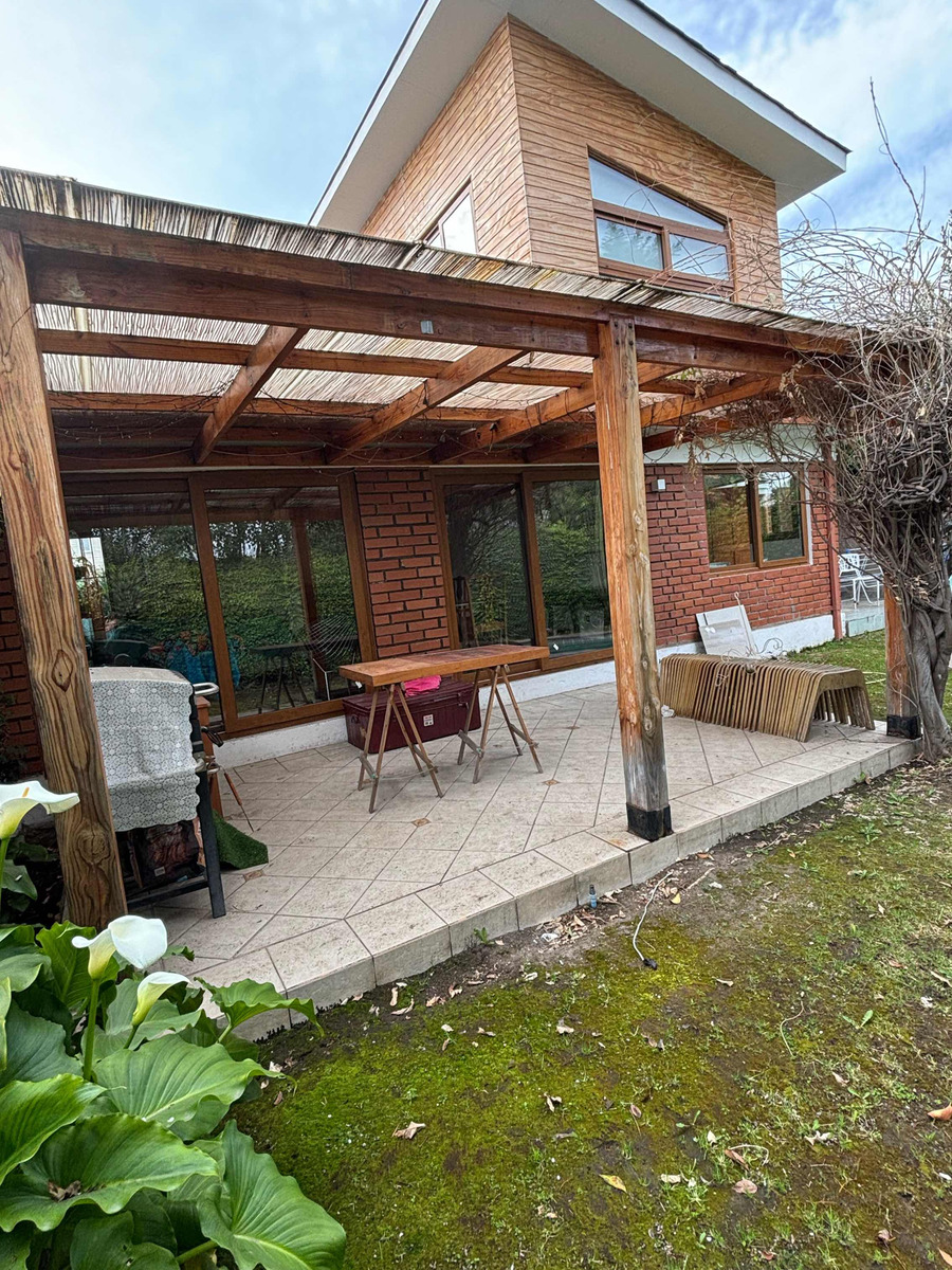 Arriendo Casa 5D 4B 3E Carlos Ossand&oacute;n - La Reina