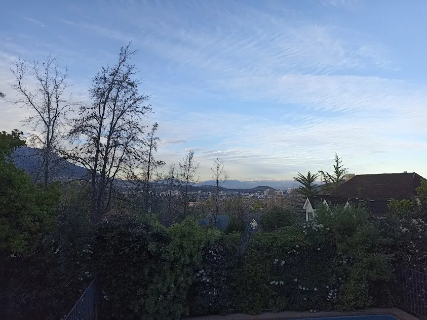 Venta Casa NOSP 5D WI cl&oacute;set Suite 4B 4E 1Bd El Huinganal - Lo Barnechea