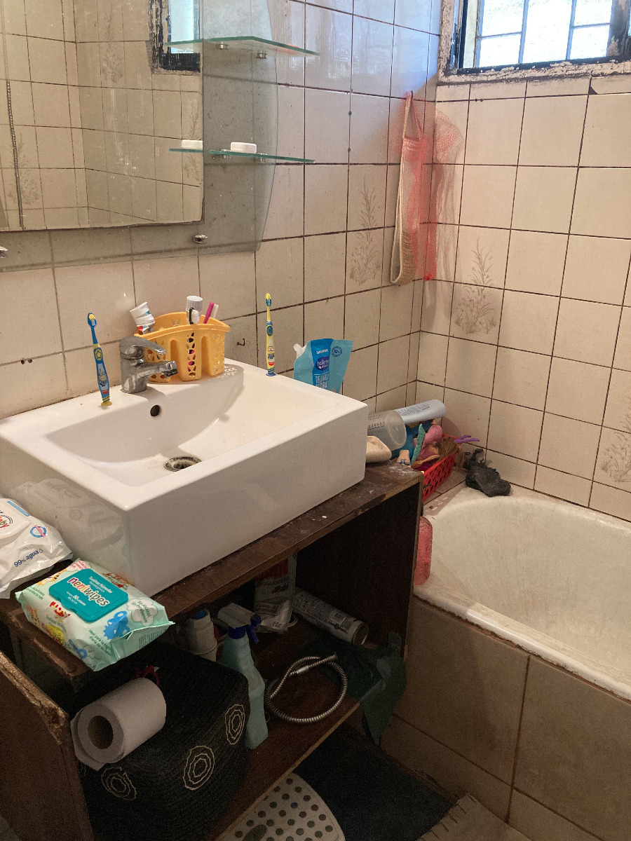 Venta Casa O 3D 2B 5E 2Bd Metro Sim&oacute;n Bolivar - La Reina