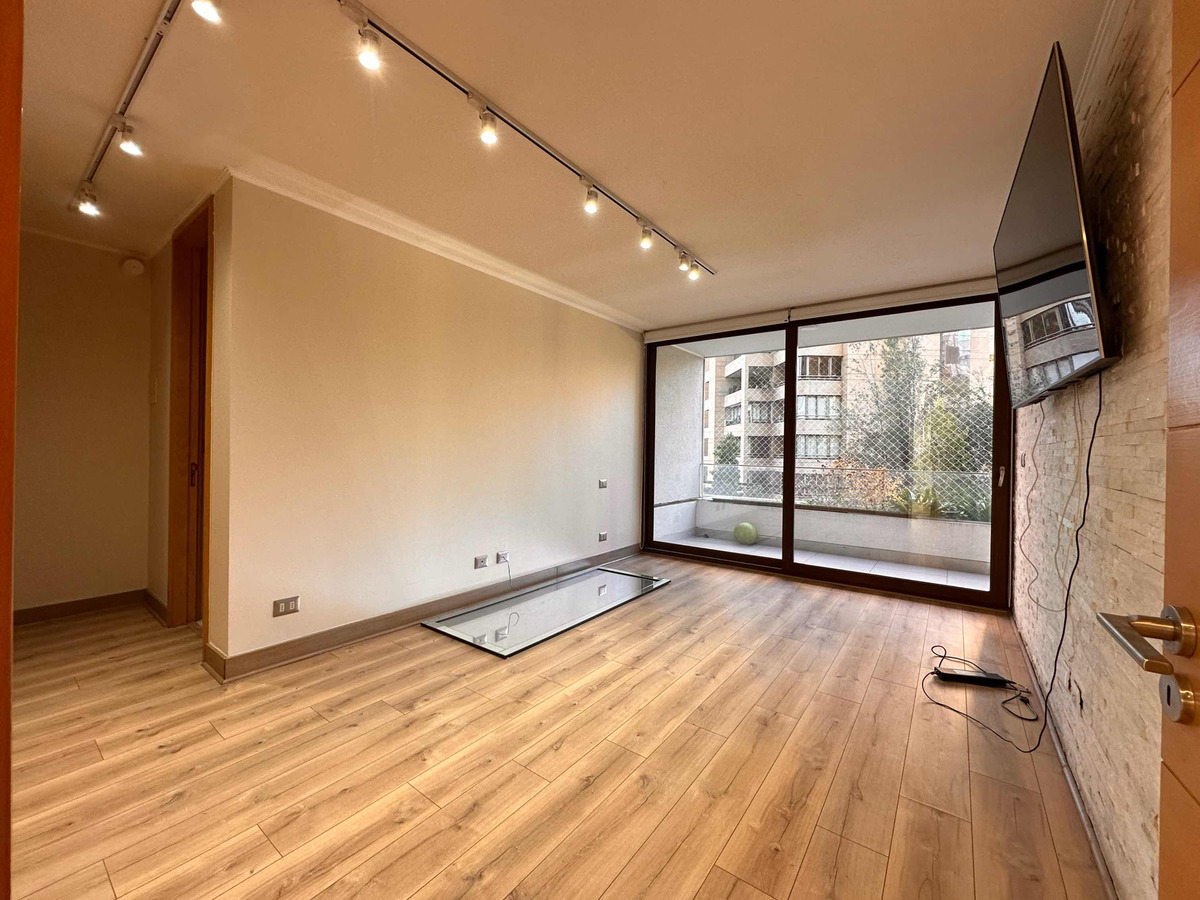 Arriendo Departamento 2D 2B 2E 1B Parque Arauco - Las Condes
