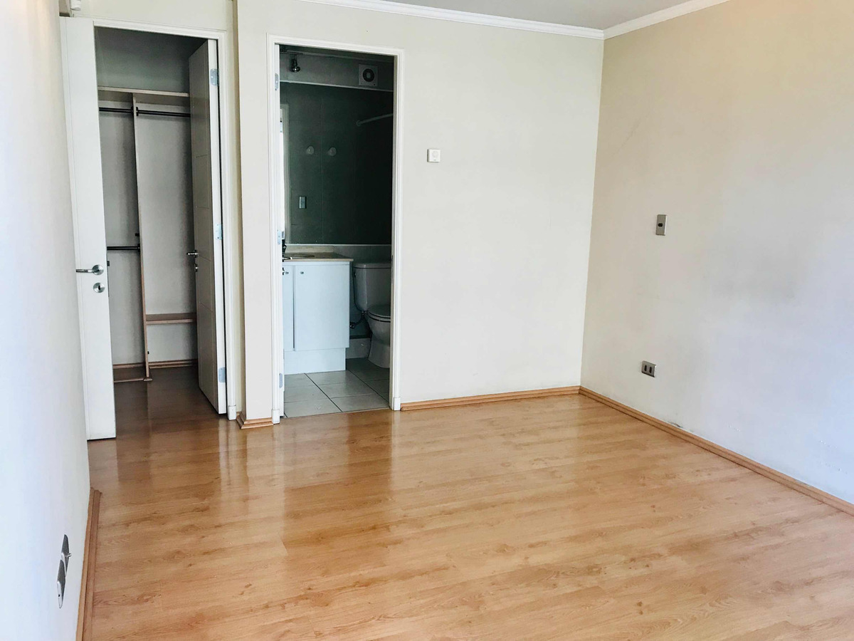 Arriendo Departamento 2D 2B 1E 1B Metro Escuela Militar - Las Condes