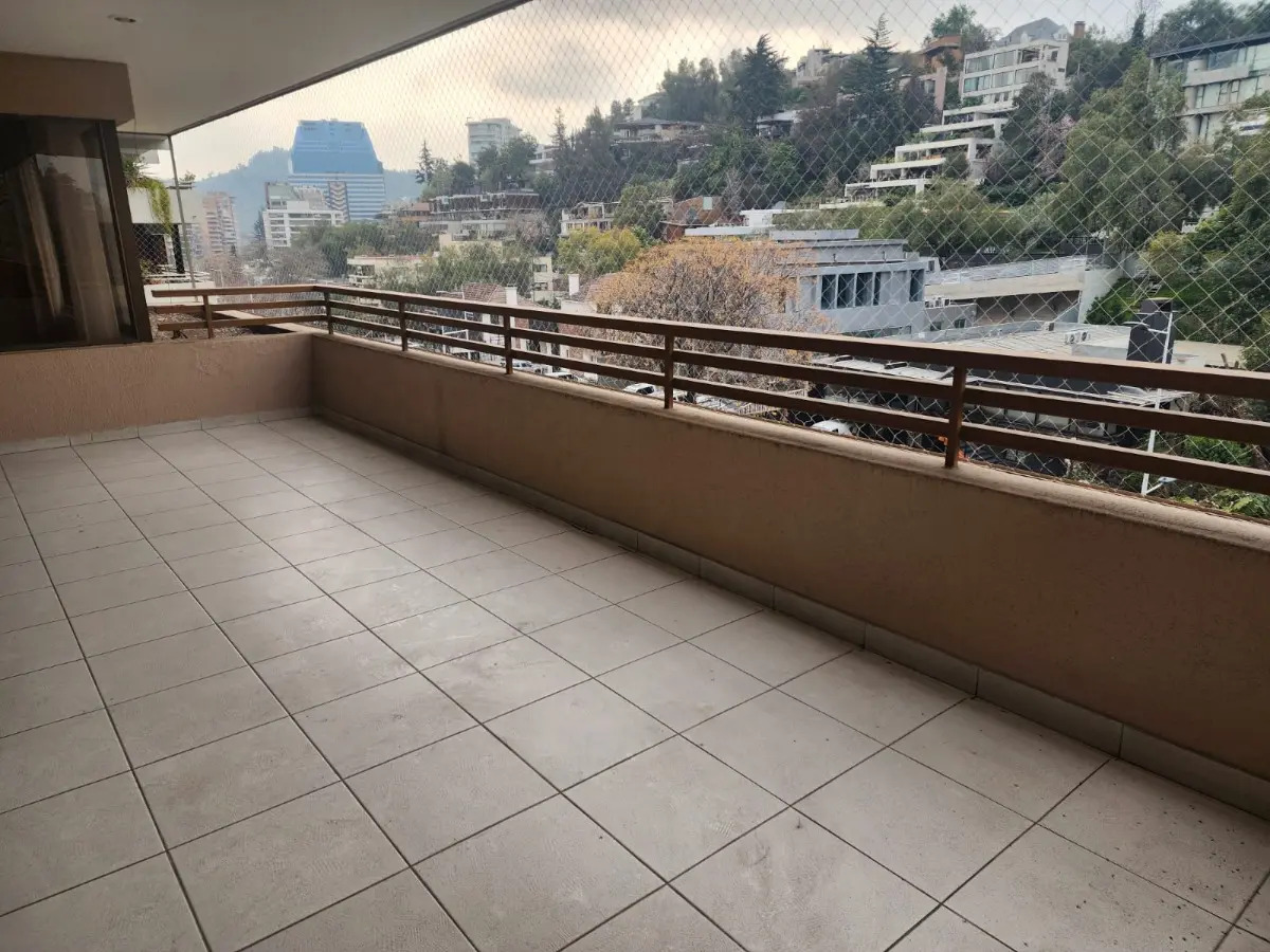 Arriendo Departamento NO 4D en suite Walk-in cl&oacute;set 4B 2E 1B Barrio El Golf - Las Condes