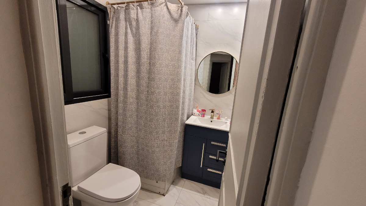 Arriendo Casa NP 4D 4B 2E 2B Borde R&iacute;o - Casa Piedra - Vitacura