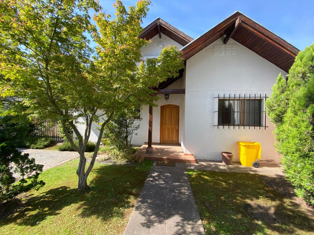 Arriendo Casa 4D San Carlos de Apoquindo - Las Condes