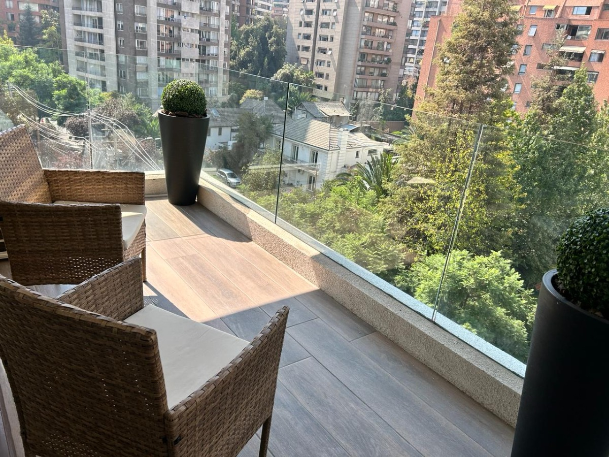 Arriendo Departamento NP 3D en suite Walk-in cl&oacute;set 3B 1E 1B Barrio El Golf - Las Condes
