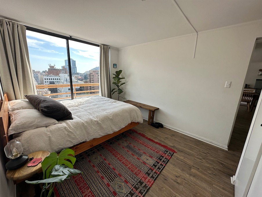 Arriendo Departamento 2D Barrio El Golf - Las Condes