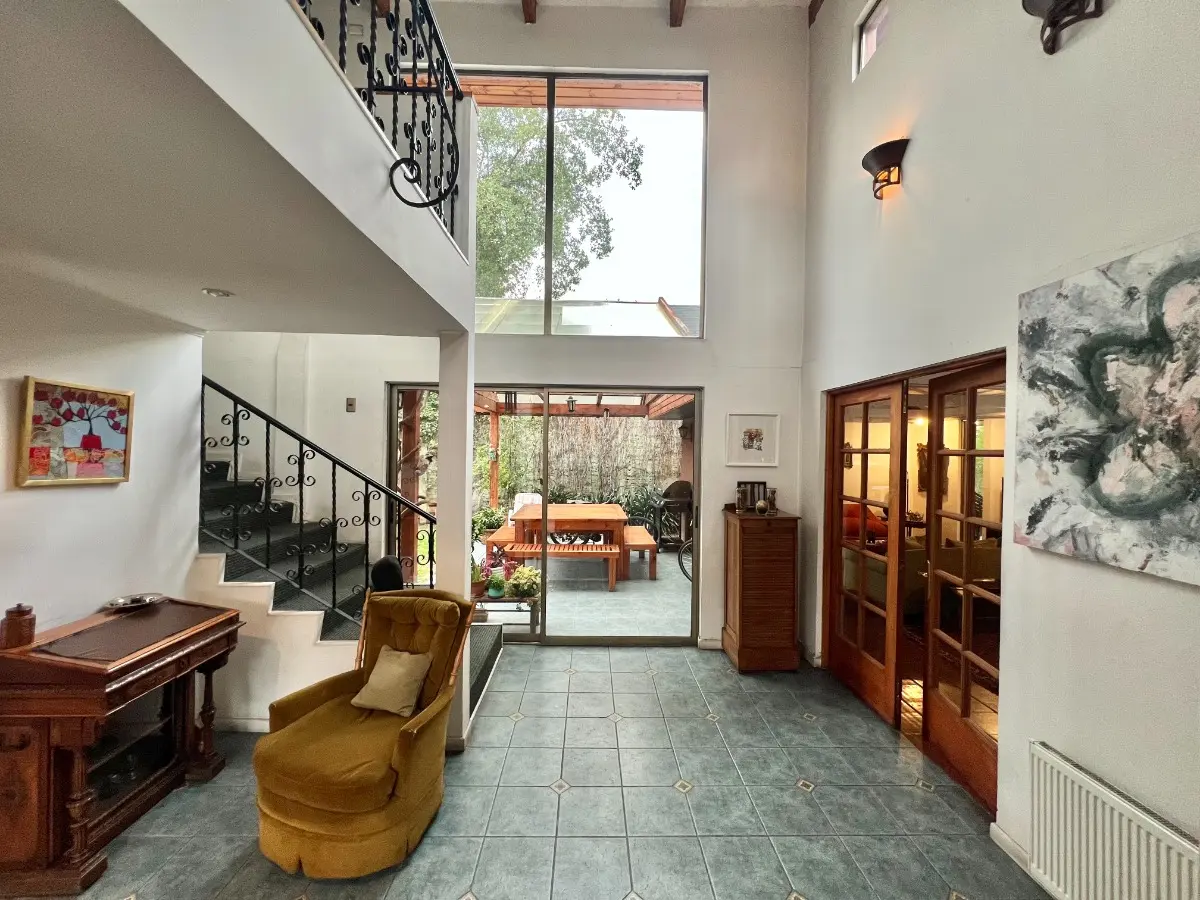 Venta Casa NO 5D 3B 3E 1Bd  - Vitacura