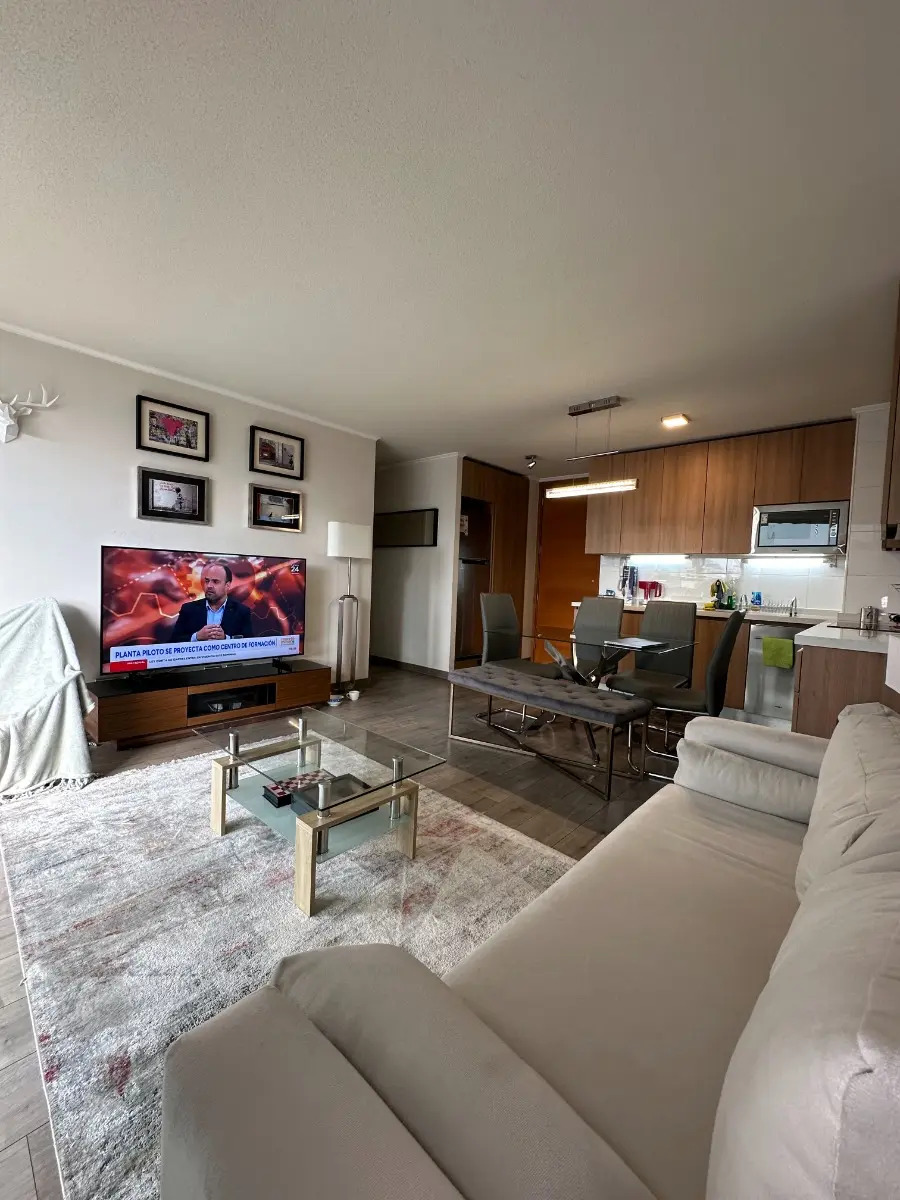 Arriendo Departamento 2D en suite Walk-in cl&oacute;set 2B 1E 1B Los Dominicos - Las Condes