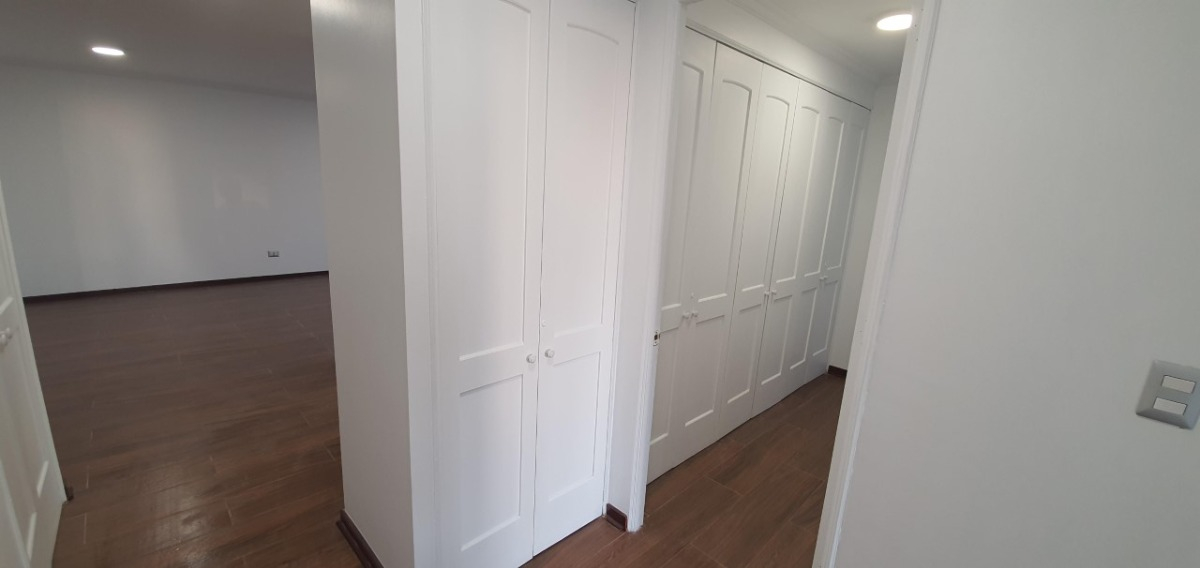 Arriendo Departamento SO 3D en suite 2B 1E 1B Tabancura - Vitacura