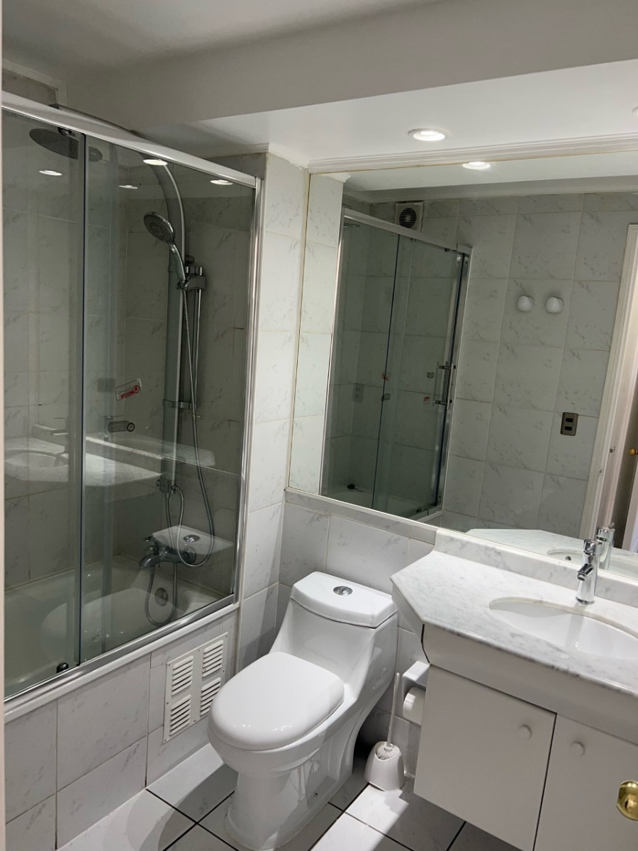 Arriendo Departamento SO 2D en suite Walk-in cl&oacute;set 2B 1E 1B Col&oacute;n Oriente - Vital Apoquindo - Las Condes