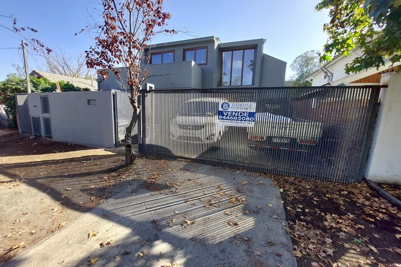 Venta Casa SO 4D Walk-in cl&oacute;set 5B 2E La Llaver&iacute;a - Vitacura