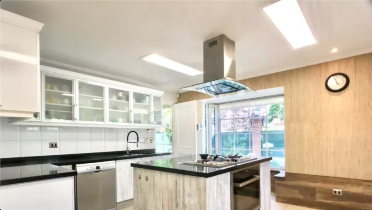 Venta Casa 6D 4B 4E 1B Los Trapenses - Lo Barnechea