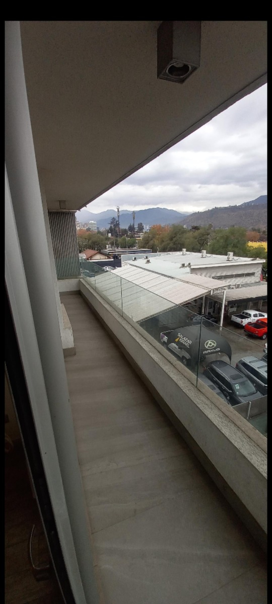 Arriendo Departamento SO 2D 1B 1E 1B Alto Las Condes - Las Condes