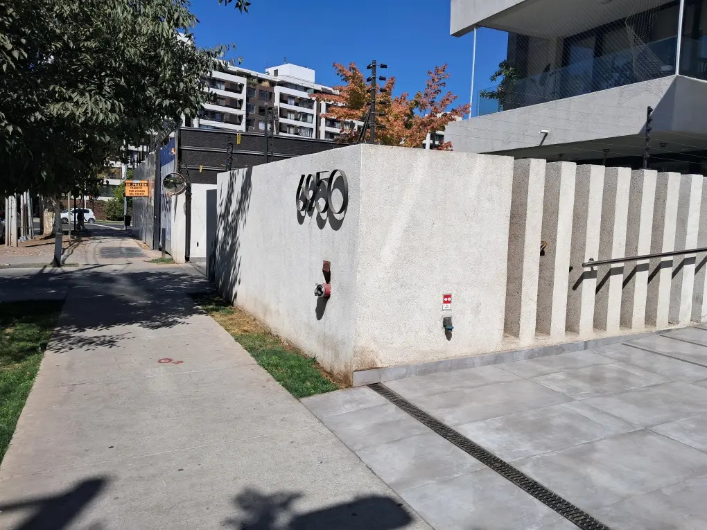 Venta Departamento 2D 2B 1E Metro Hernando de Magallanes - Las Condes