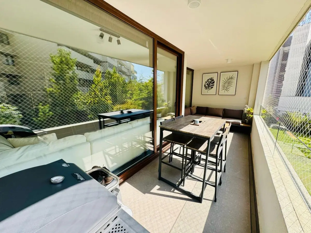 Venta Casa NO 3D 3B 2E 1B La Dehesa - Lo Barnechea