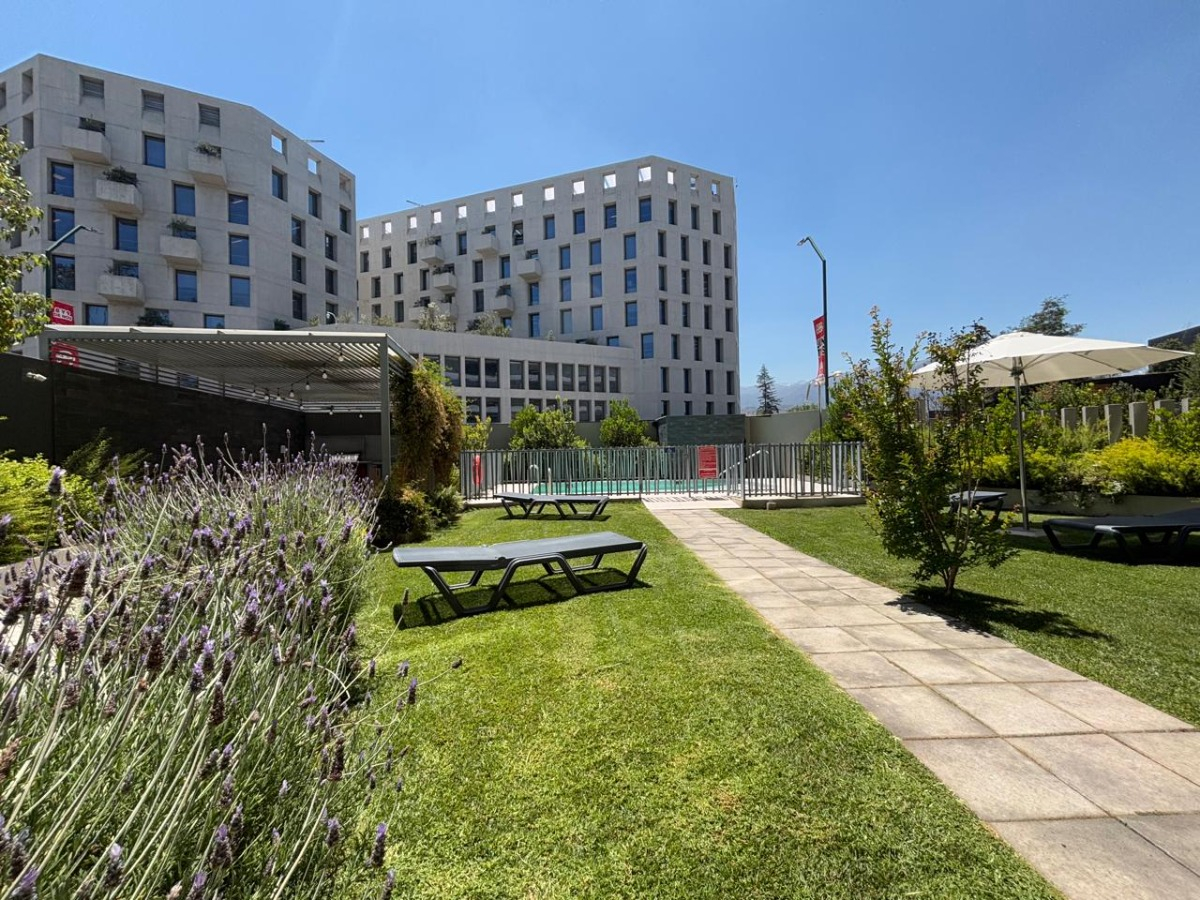 Venta Departamento SP 2D en suite Walk-in cl&oacute;set 2B 1E 1B La Dehesa - Lo Barnechea