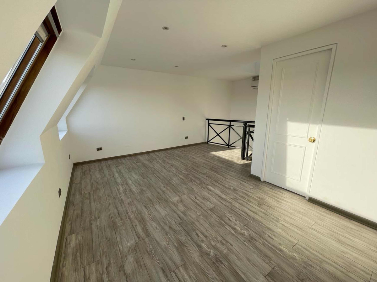 Arriendo Departamento 1D 1B 1E 1B Los Dominicos - Las Condes