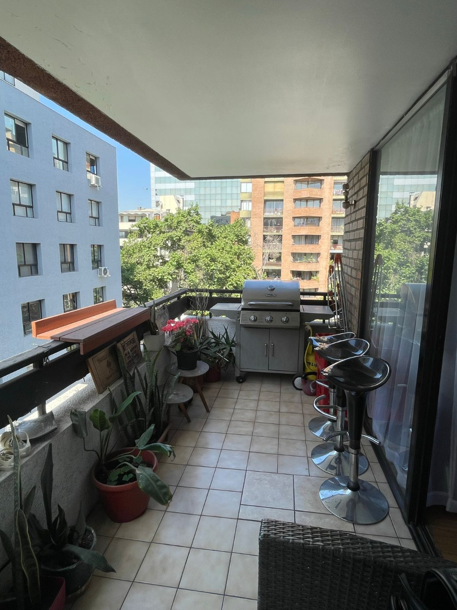 Arriendo Departamento SP 2D 2B 1E 1B Barrio El Golf - Las Condes