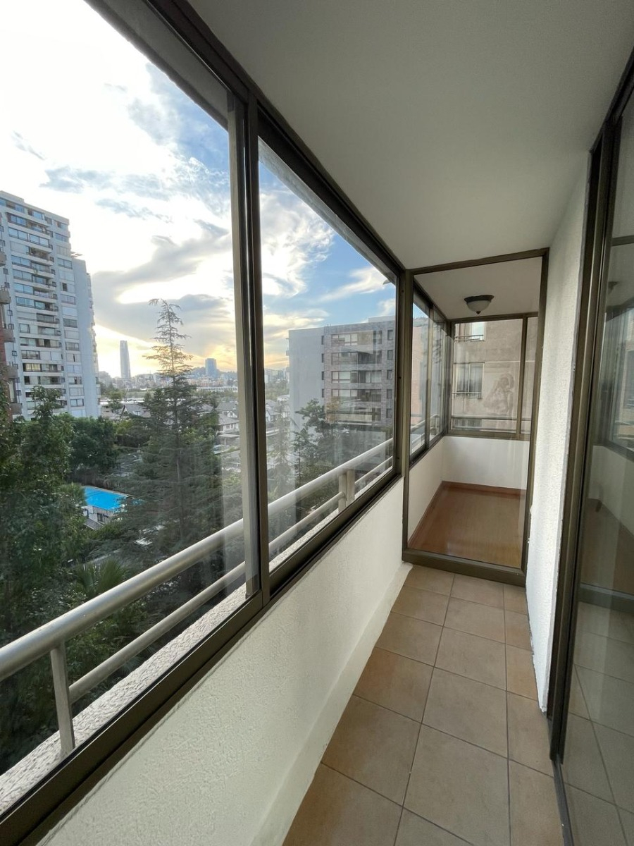 Venta Departamento SP 4D en suite Walk-in cl&oacute;set 3B 1E 1B Vaticano - Las Condes