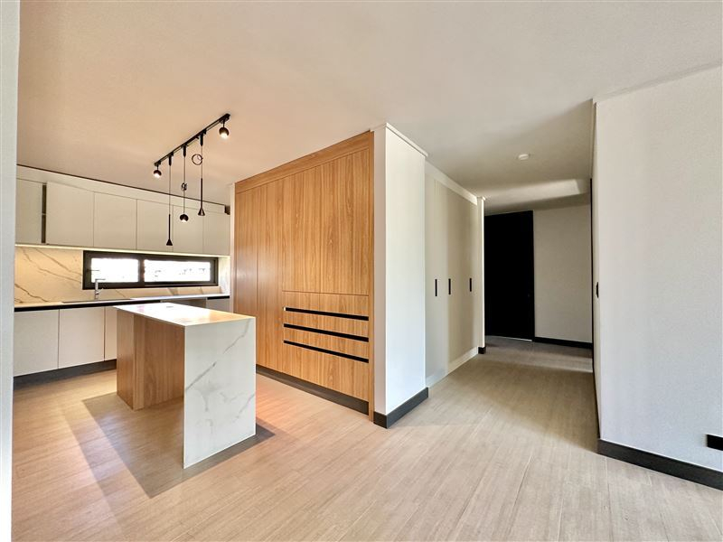 Arriendo Departamento Nor-Oriente 3D 4B 2E 1B Borde R&iacute;o - Casa Piedra - Vitacura