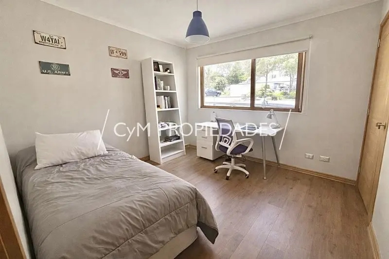 Venta Casa O 5D WI cl&oacute;set Suite 5B 2E El Huinganal - Lo Barnechea