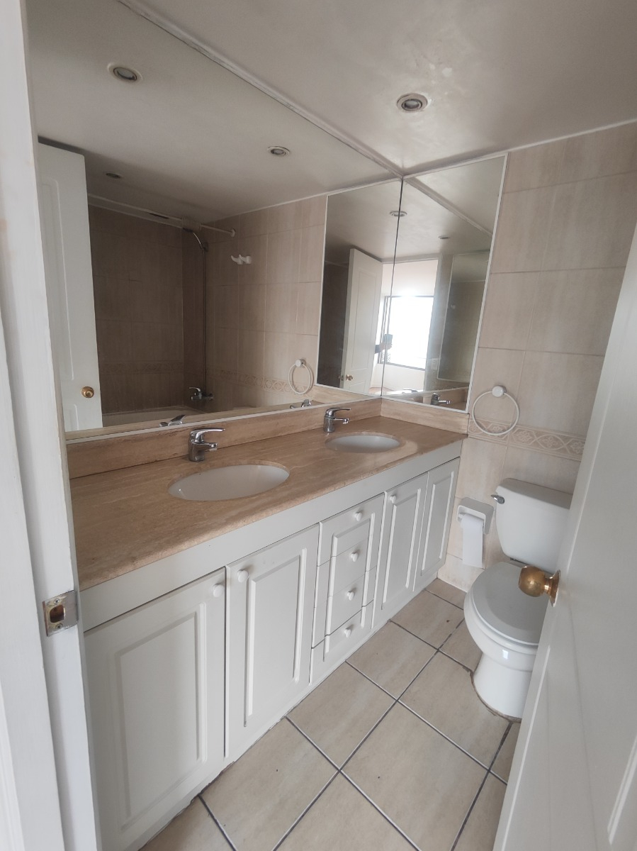 Venta Departamento SO 3D en suite Walk-in cl&oacute;set 2B 1E 1B Vaticano - Las Condes