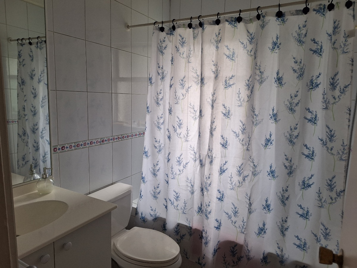 Venta Casa NOSP 5D en suite 3B 3E 1B P&iacute;o XI - Vitacura