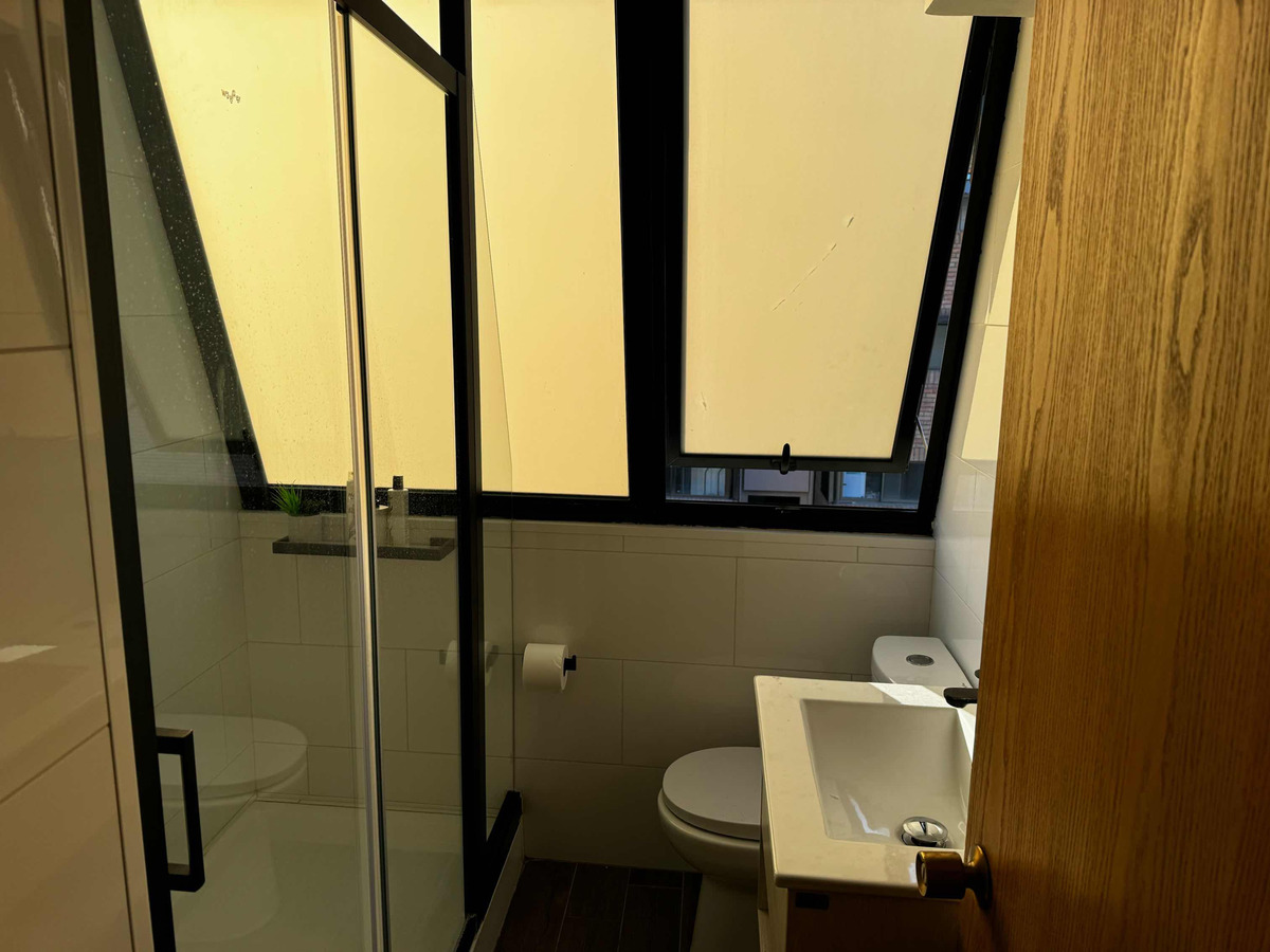 Venta Departamento 2D 3B 1E Barrio El Golf - Las Condes