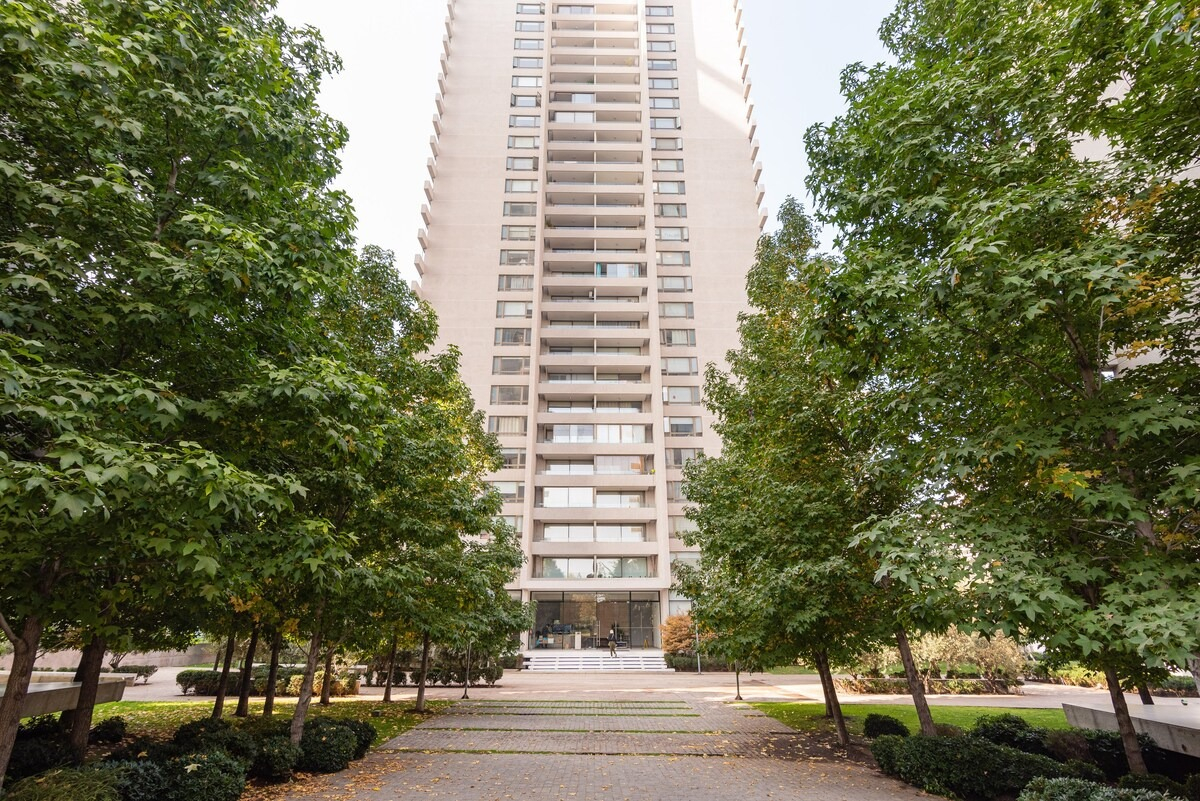 Arriendo Departamento O 2D en suite Walk-in cl&oacute;set 2B 1E 1B Parque Arauco - Las Condes